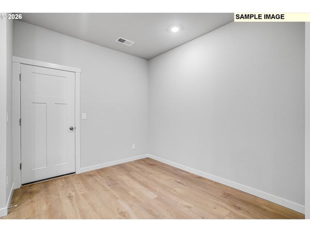 16887 Sw Yarra Ln, Tigard, OR 97224