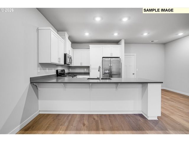 16887 Sw Yarra Ln, Tigard, OR 97224