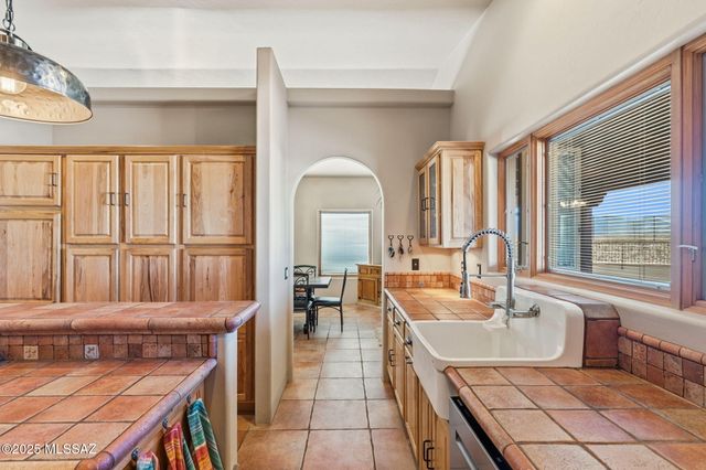 4 Mustang Trail, Sonoita, AZ 85637