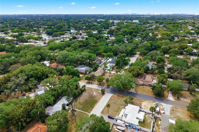 1757 MAGNOLIA DRIVE, Clearwater, FL 33756