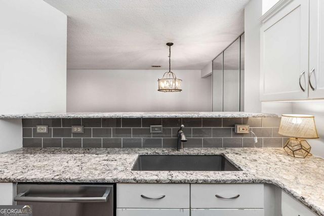 490 Sherman Way, Decatur, GA 30033