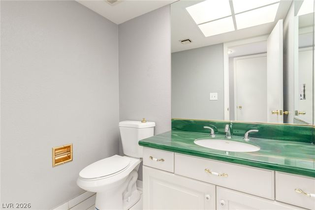 754 VEGAS VALLEY Drive, Las Vegas, NV 89109