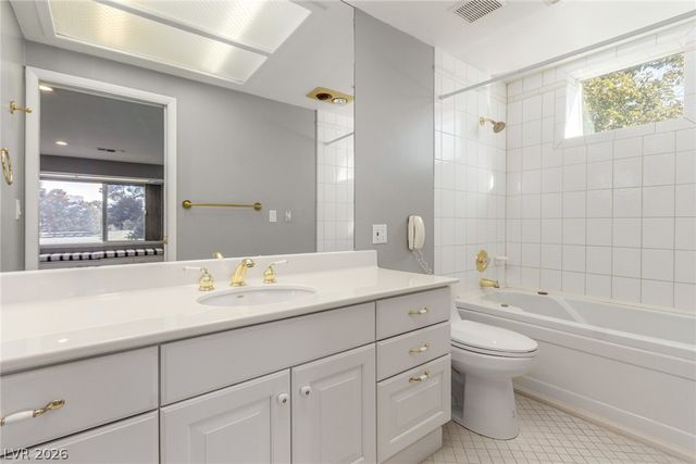 754 VEGAS VALLEY Drive, Las Vegas, NV 89109