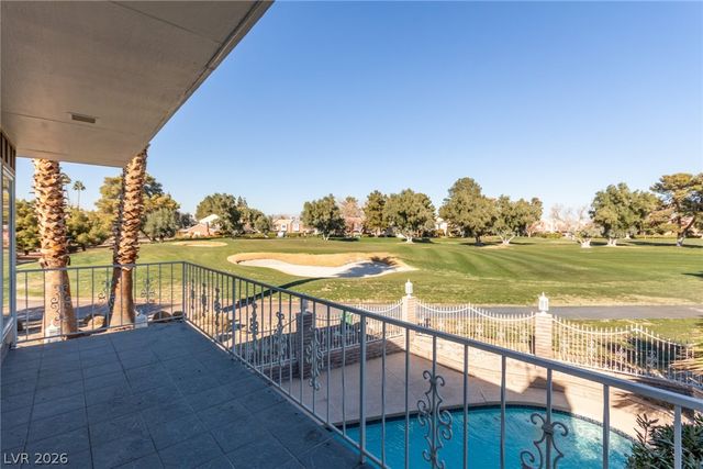 754 VEGAS VALLEY Drive, Las Vegas, NV 89109