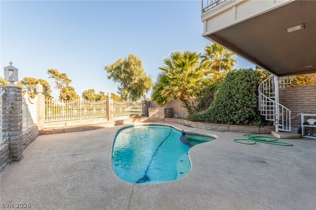 754 VEGAS VALLEY Drive, Las Vegas, NV 89109