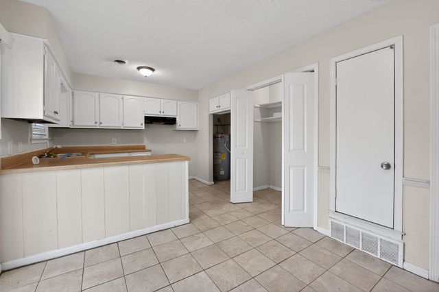 4534 SANDY PARK DR, Memphis, TN 38141