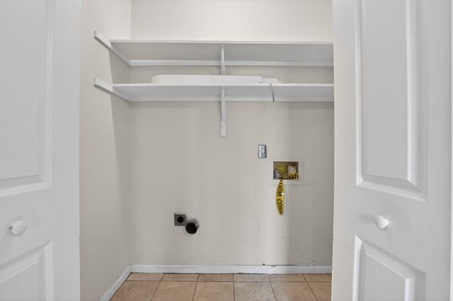 4534 SANDY PARK DR, Memphis, TN 38141