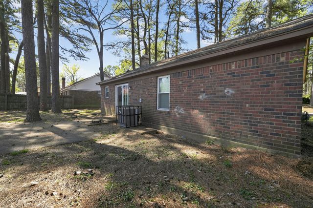 4534 SANDY PARK DR, Memphis, TN 38141