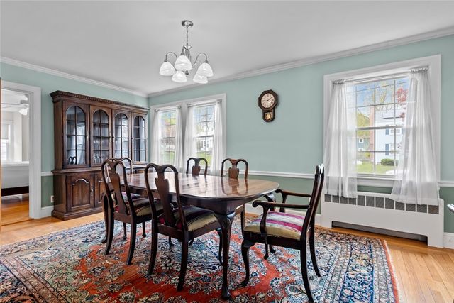 20 Bassett Avenue, Warwick, RI 02889
