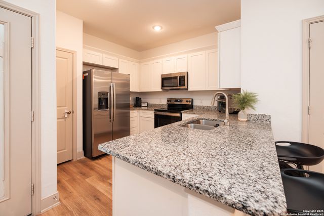 7508 Magnolia Village, San Antonio, TX 78252