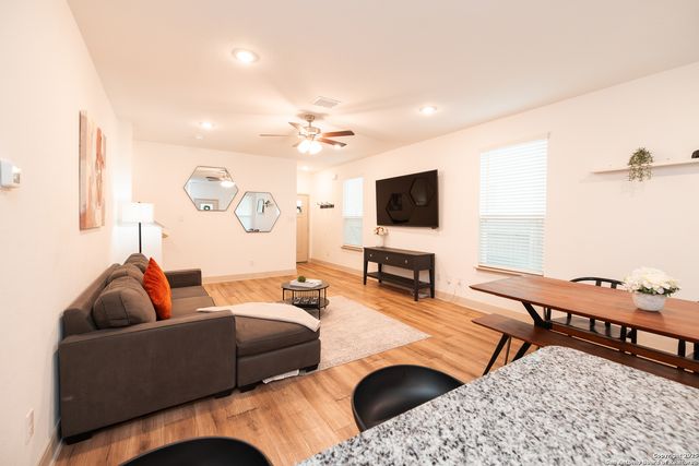 7508 Magnolia Village, San Antonio, TX 78252