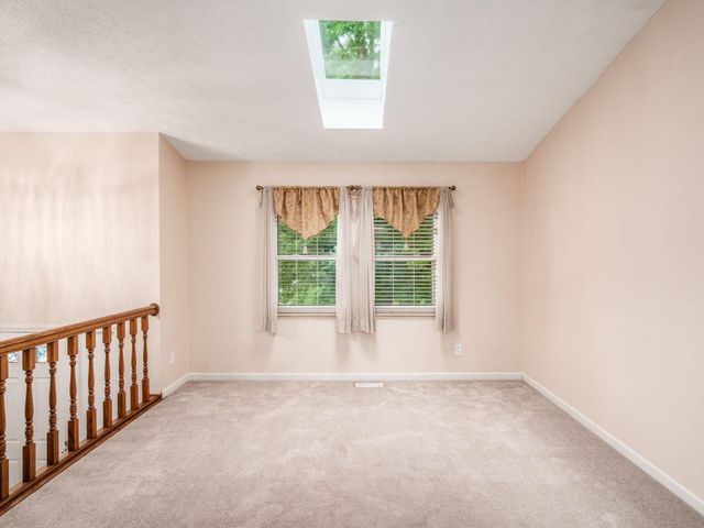 24 Ridgedale Court, Powell, OH 43065