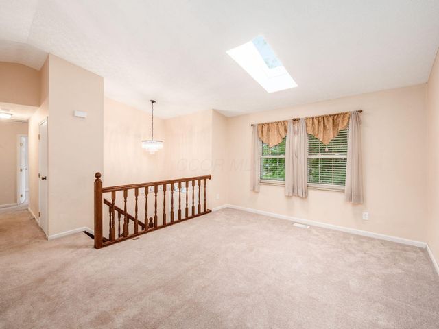24 Ridgedale Court, Powell, OH 43065