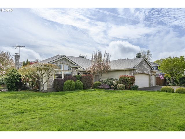 2286 Nw MICHELBOOK Ln, Mc Minnville, OR 97128