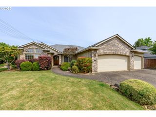 2286 Nw MICHELBOOK Ln, Mc Minnville, OR 97128