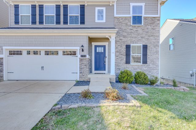 2704 Orleans Dr, Columbia, TN 38401