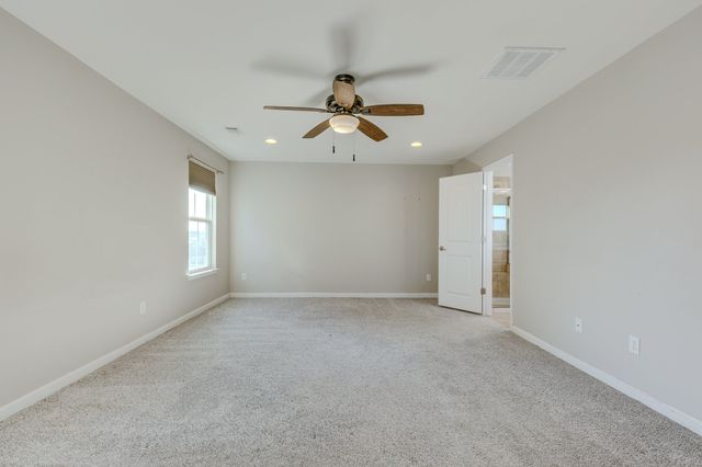 2704 Orleans Dr, Columbia, TN 38401