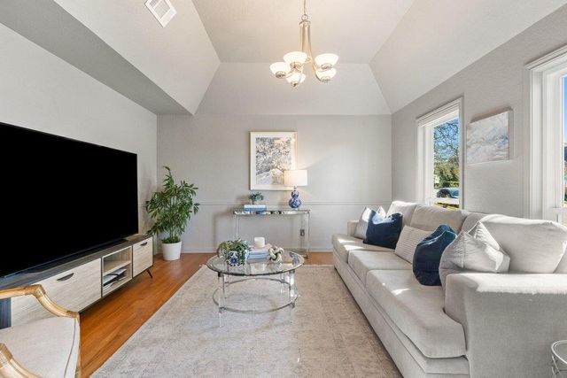 6659 Whitemarsh Valley WALK, Austin, TX 78746