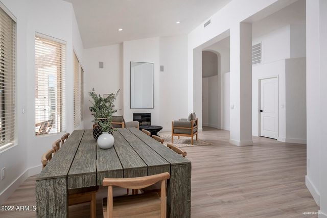 4707 E ROBIN Lane, Phoenix, AZ 85050