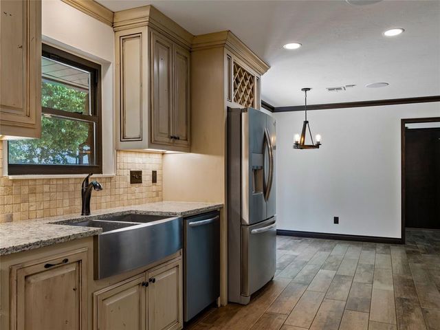 3025 Pine Ridge Road, Oklahoma City, OK 73120