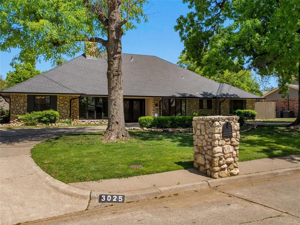 3025 Pine Ridge Road, Oklahoma City, OK 73120