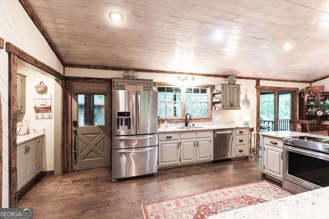 11 Treasure Lane, Blairsville, GA 30512