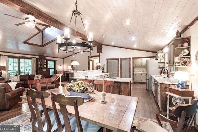 11 Treasure Lane, Blairsville, GA 30512