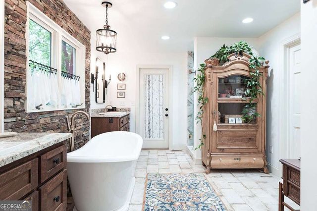 11 Treasure Lane, Blairsville, GA 30512