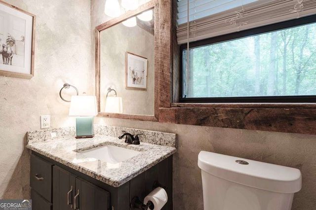 11 Treasure Lane, Blairsville, GA 30512