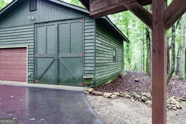 11 Treasure Lane, Blairsville, GA 30512