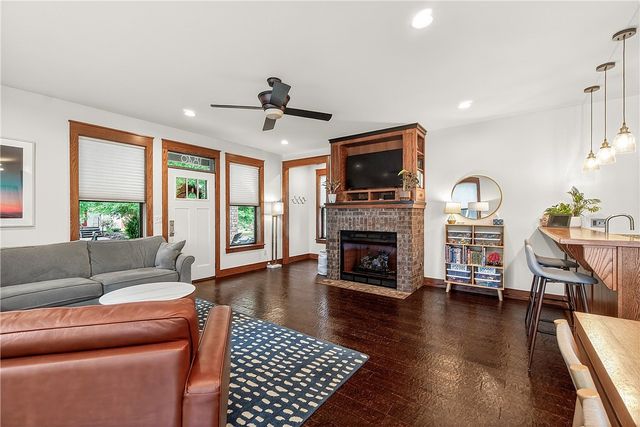 1849 N Best Friend Lane, Fayetteville, AR 72704