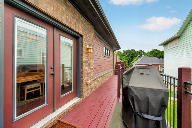 1849 N Best Friend Lane, Fayetteville, AR 72704