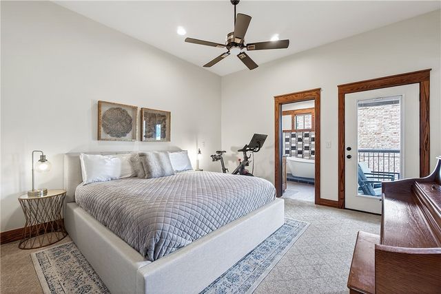 1849 N Best Friend Lane, Fayetteville, AR 72704