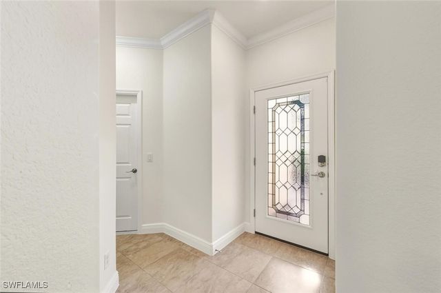 2080 Wellington ST, Naples, FL 34120