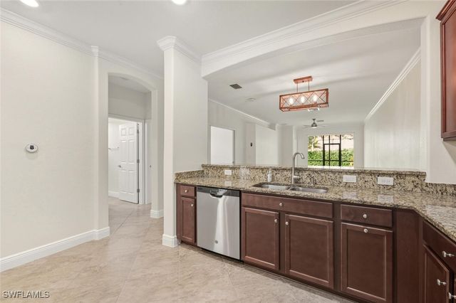 2080 Wellington ST, Naples, FL 34120