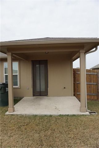351 Musgrav, Kyle, TX 78640
