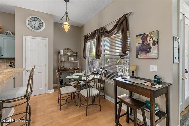 2884 ST MAARTEN Court, Jacksonville Beach, FL 32250