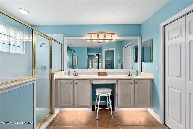 2884 ST MAARTEN Court, Jacksonville Beach, FL 32250