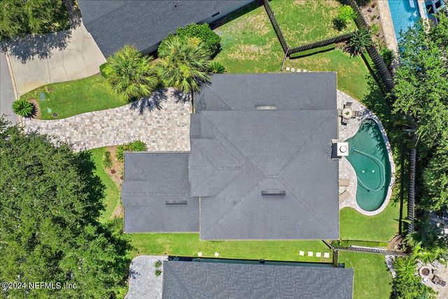 2884 ST MAARTEN Court, Jacksonville Beach, FL 32250