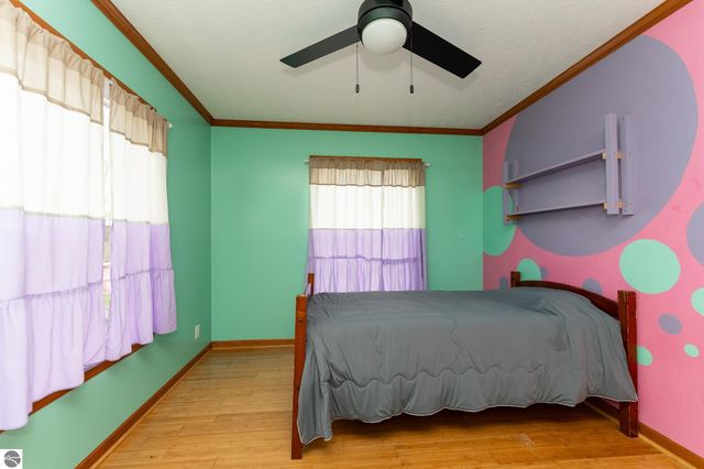 464 N Rolland Road, Weidman, MI 48893