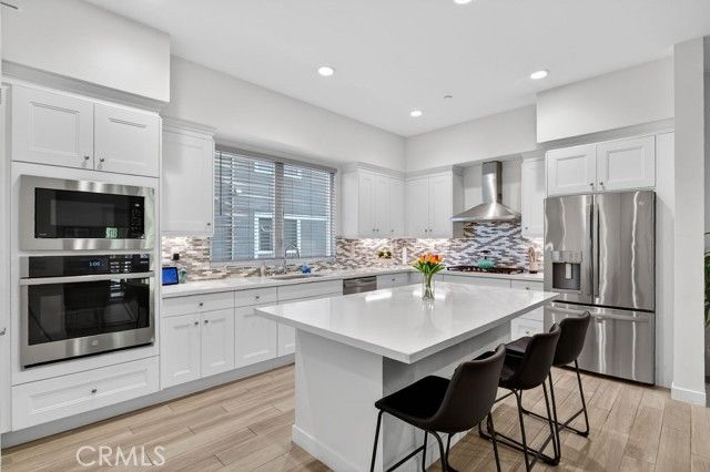 985 Doheny Way, Dana Point, CA 92629