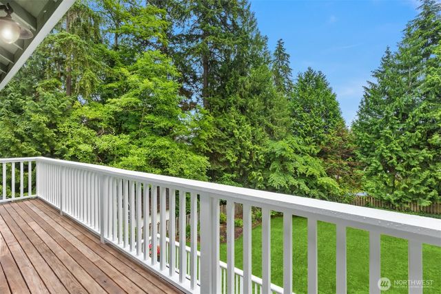 7045 NE Baker Hill Road, Bainbridge Island, WA 98110