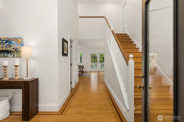 7045 NE Baker Hill Road, Bainbridge Island, WA 98110