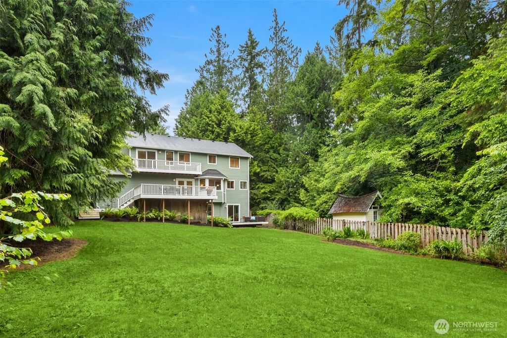 7045 NE Baker Hill Road, Bainbridge Island, WA 98110