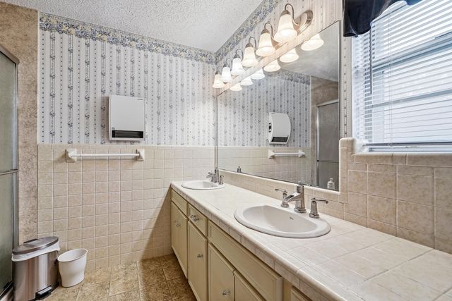 2965 Arrowhead Drive, Abilene, TX 79606