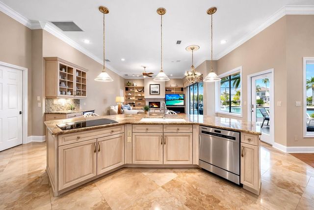 960 SYMPHONY ISLES BOULEVARD, Apollo Beach, FL 33572