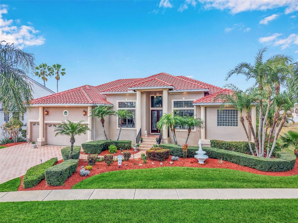 Image 2 of property listing at 960 SYMPHONY ISLES BOULEVARD, Apollo Beach, FL 33572