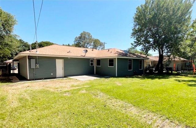 712 Trimm Avenue, Pasadena, TX 77502
