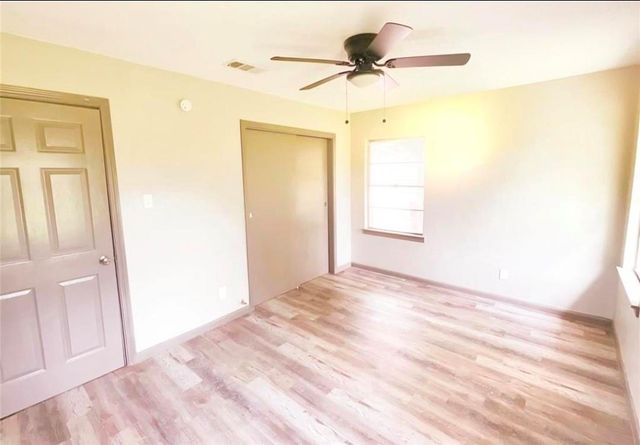 712 Trimm Avenue, Pasadena, TX 77502