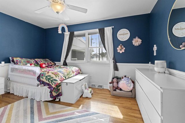 1017 EDGEWOOD CIRCLE, Marinette, WI 54143